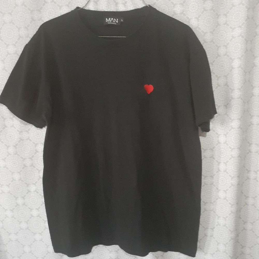 Boohooman Cotton Black T-Shirt with Red Heart